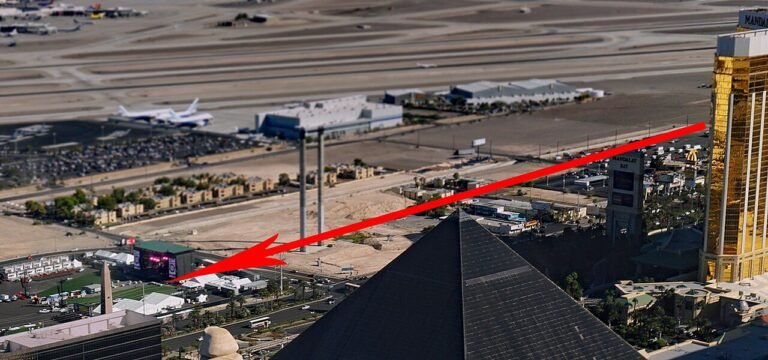 Las Vegas Strip shooting site 2017 (overlay)